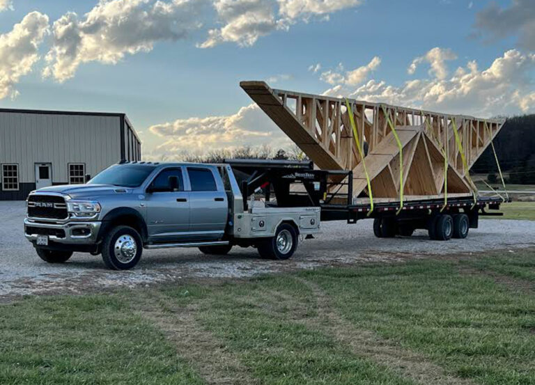 roof trusses on trailer for delivery